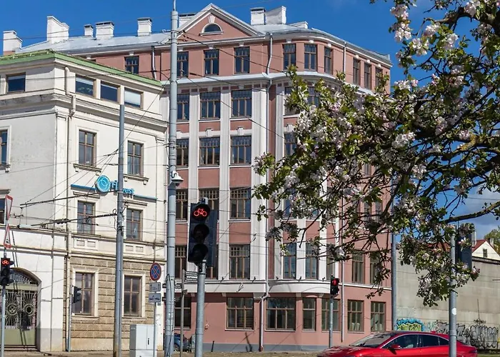 Well-located Old Town *